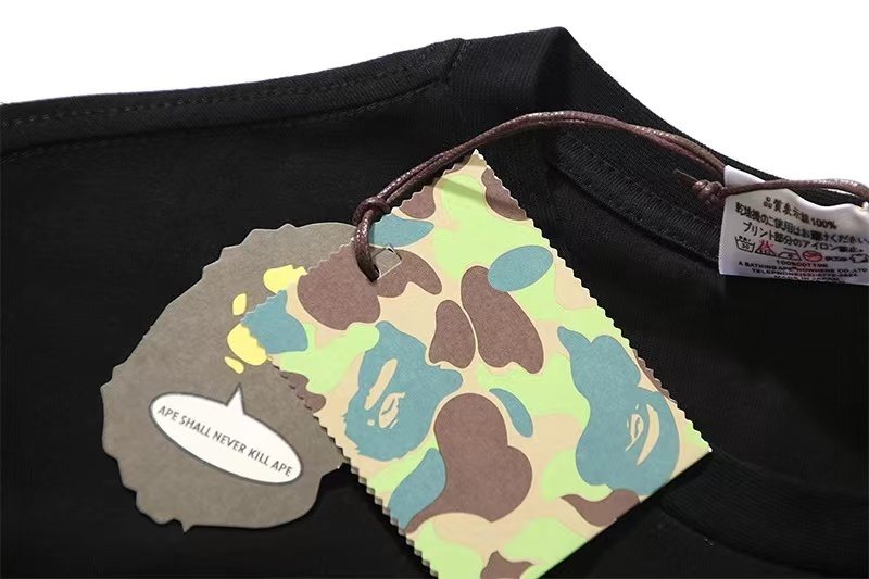 BAPE Graffiti Ape-Head Graphic T-Shirt ¡ª hang_tag
