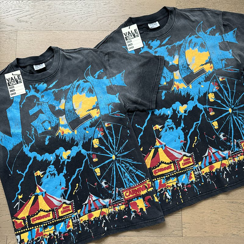 VALE USA Carnival Graphic T-Shirt - Charcoal Gray ¡ª context