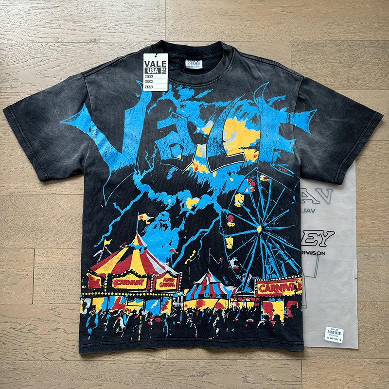 VALE USA Carnival Graphic T-Shirt - Charcoal Gray ¡ª context