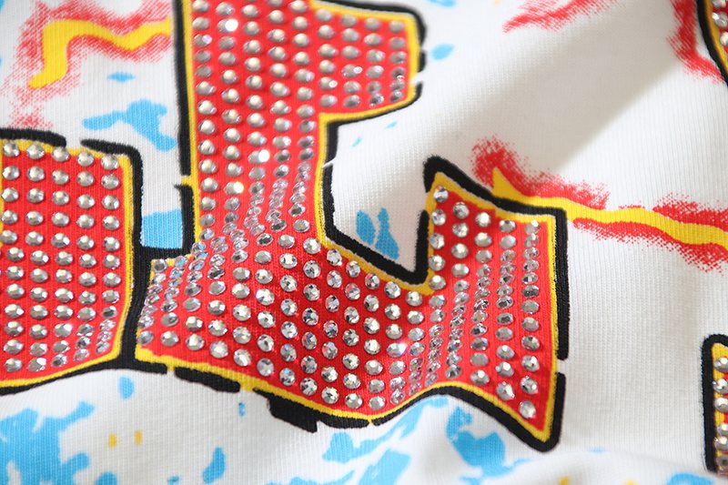 VALE USA Tiger Rhinestone Graphic T-Shirt ¡ª detail