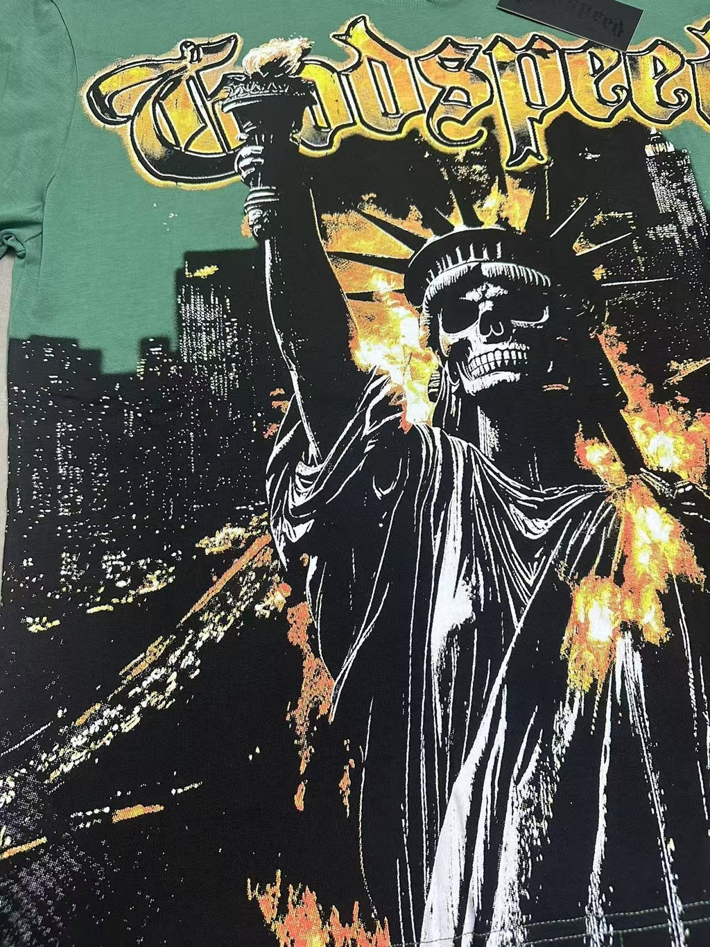 Godspeed Statue of Liberty Graphic T-Shirt ¡ª detail