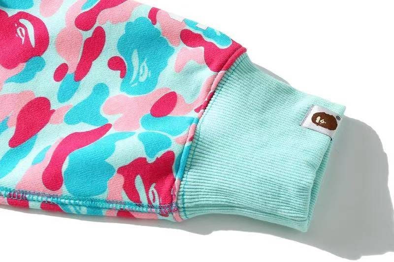 BAPE Mint Camo Shark Full-Zip Hoodie ¡ª detail