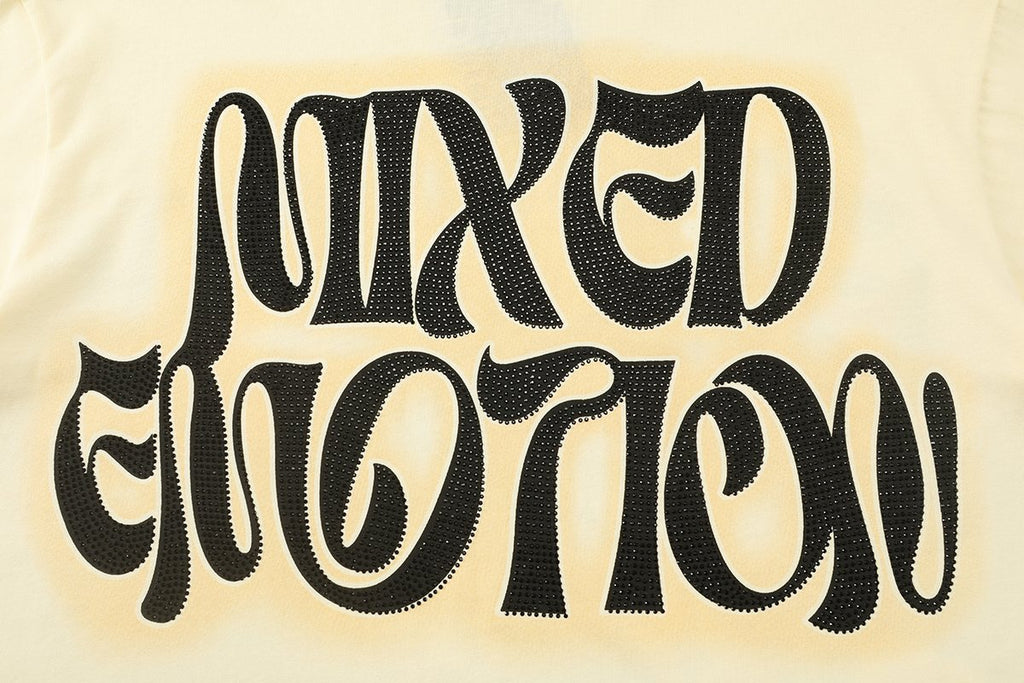 MIXED EMOTION Cherub Graphic T-Shirt ¡ª detail