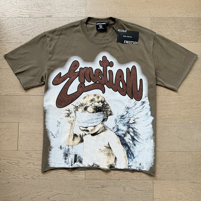 MIXED EMOTION Olive Khaki Front-and-Back Graphic T-Shirt ¡ª front