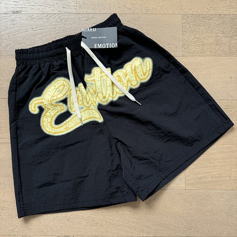MIXED EMOTION Angel Graphic Zip Shirt & Shorts Set ¡ª detail