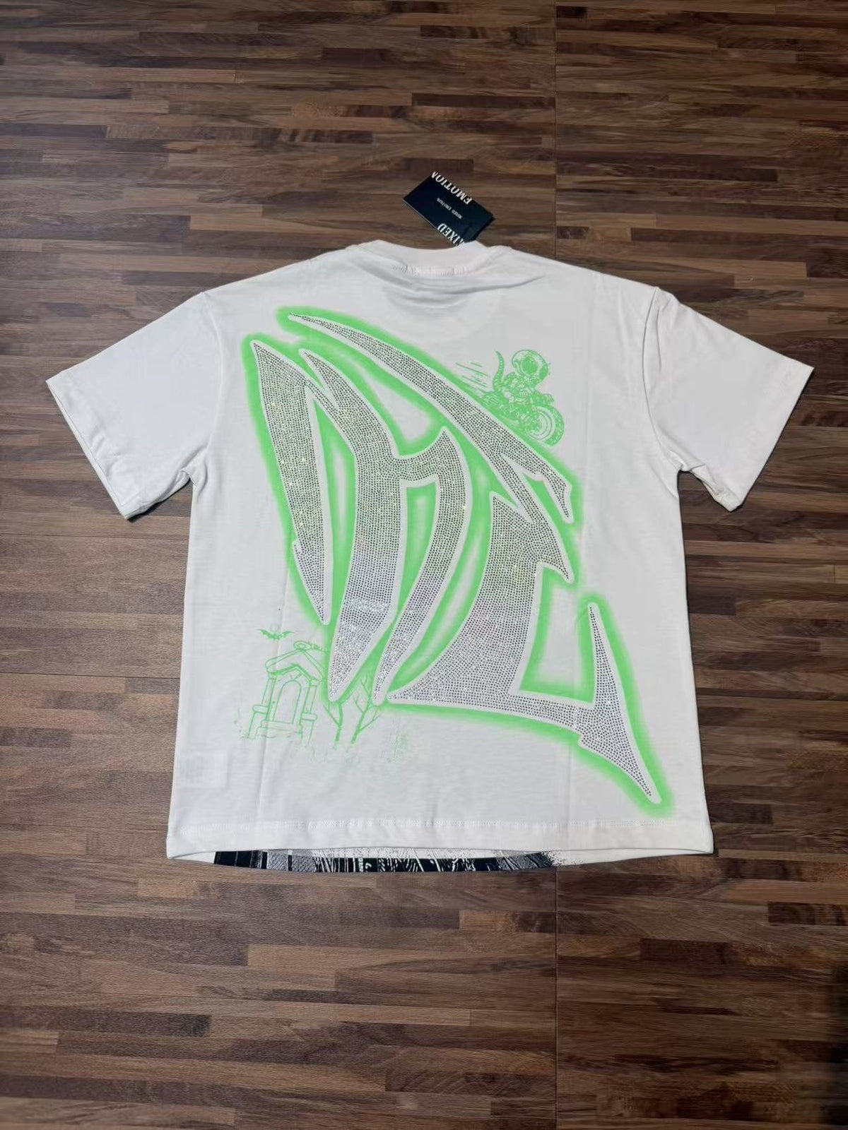 MIXED EMOTION Motorcycle Graffiti Graphic T-Shirt ¡ª back