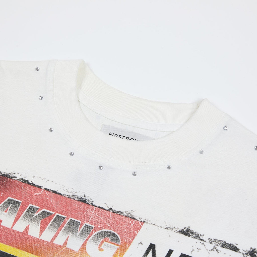 FIRST ROW Breaking News Salvation in the Skies Graphic T-Shirt ¡ª detail