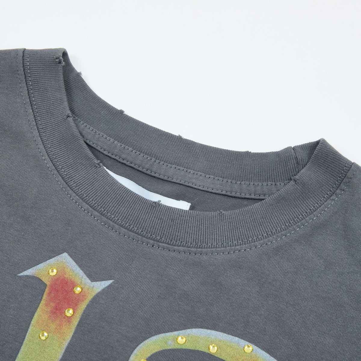DUAA Cowboy Graphic Gray Short-Sleeve T-Shirt ¡ª detail