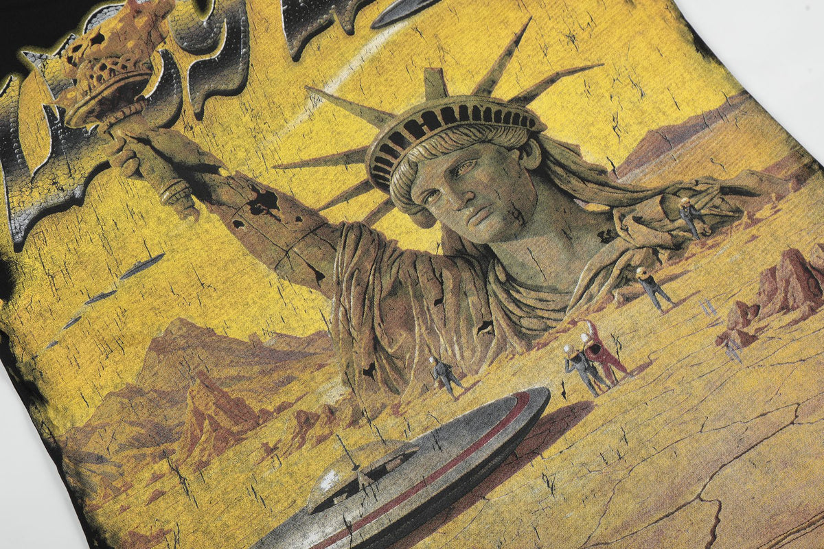 VALE USA Liberty UFO Graphic T-Shirt ¡ª detail