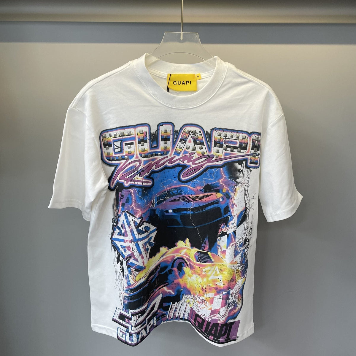 GUAPI Racing Car Graphic T-Shirt ¡ª front