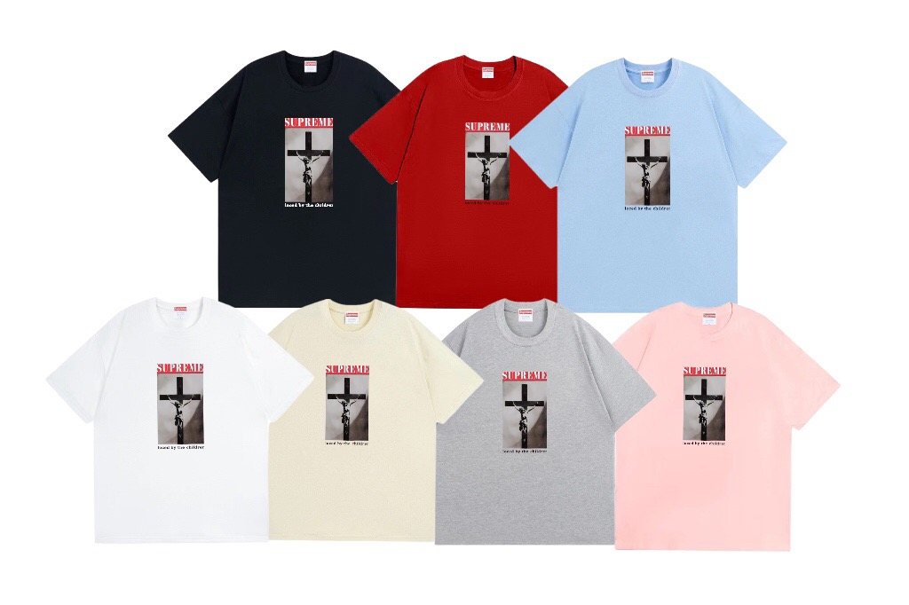 Supreme Loved By The Children Graphic T-Shirt ¡ª comparison
