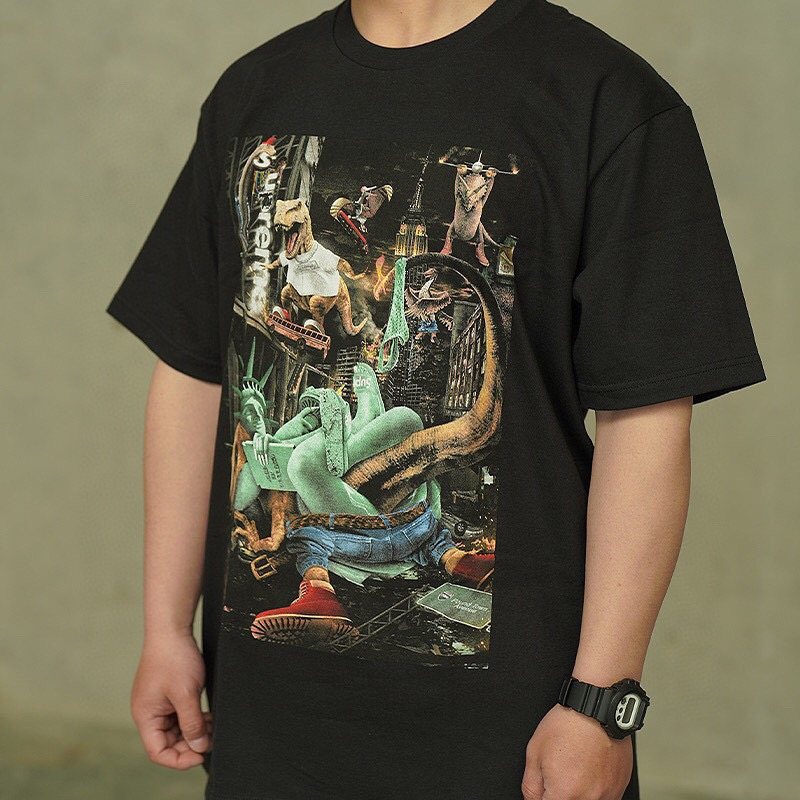 Supreme T-Rex Statue Graphic Short-Sleeve T-Shirt ¡ª context