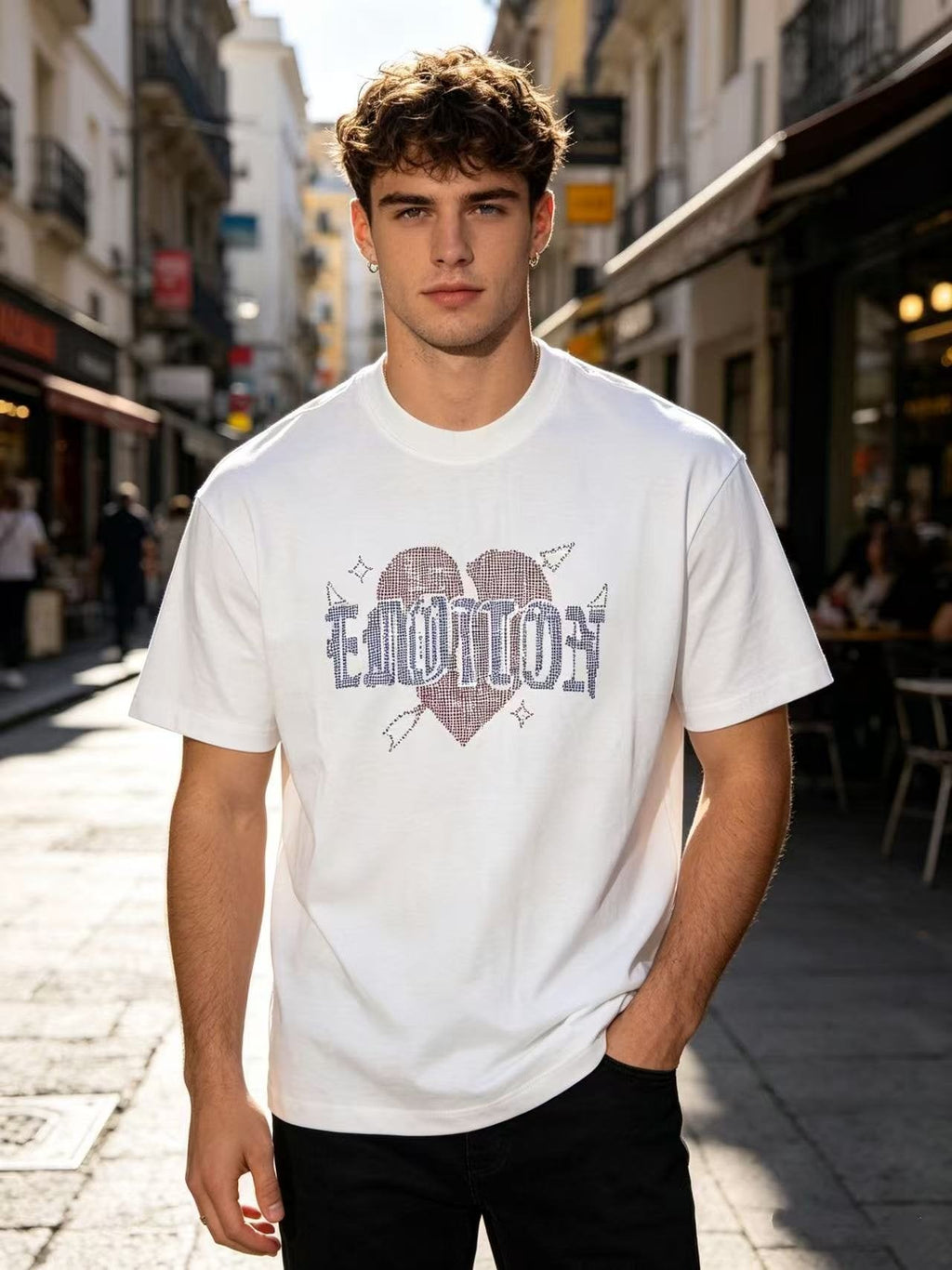 MIXED EMOTION Heart Graphic Short-Sleeve T-Shirt ¡ª model