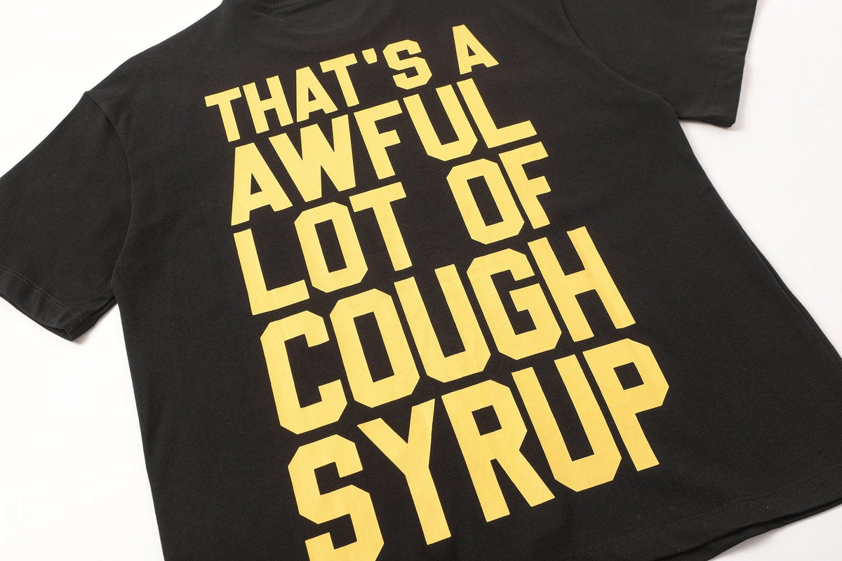 THAT'S A AWFUL LOT OF COUGH SYRUP Mona Lisa Graphic Short-Sleeve T-Shirt ¡ª detail
