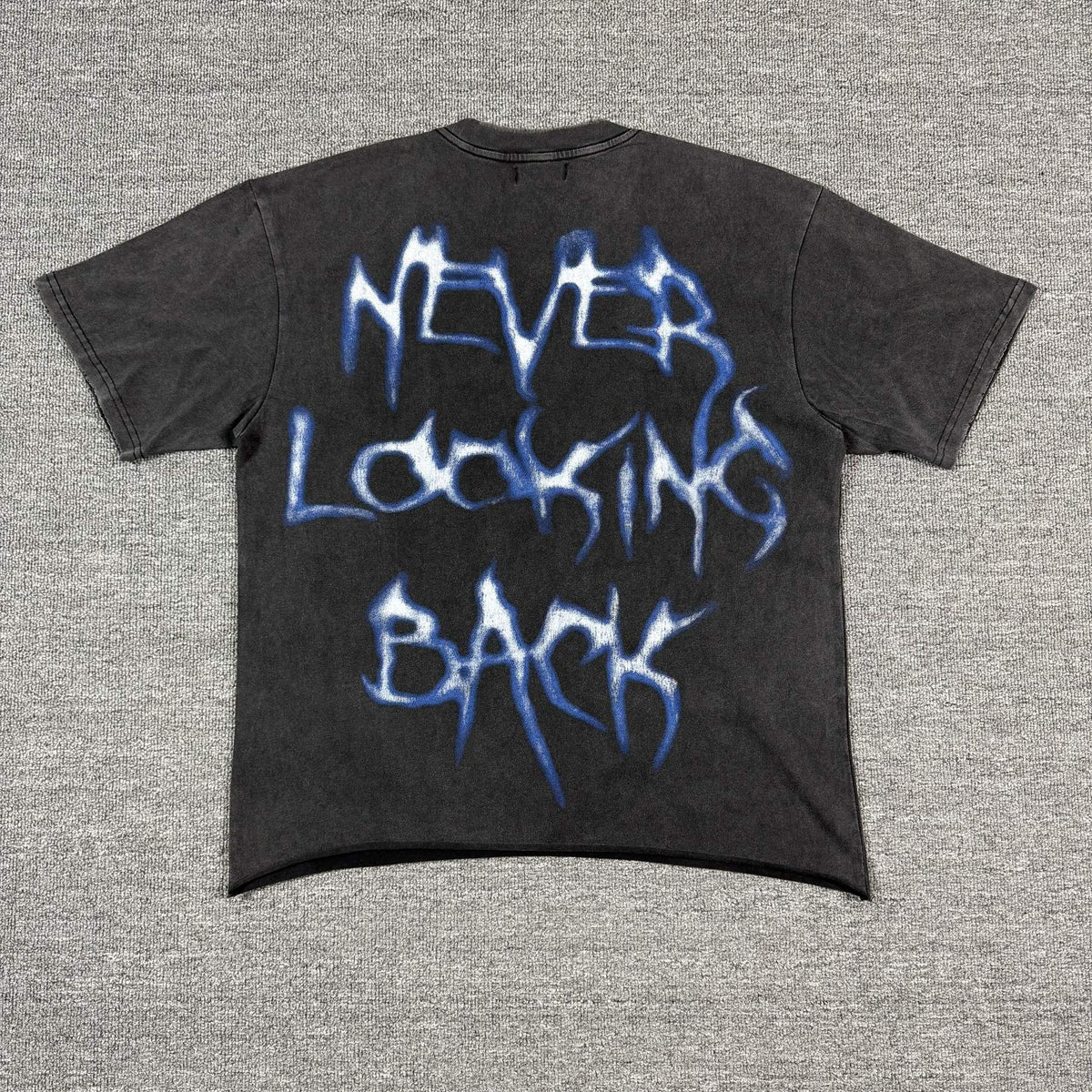 DUAA New Age Butterfly Graphic T-Shirt ¡ª back