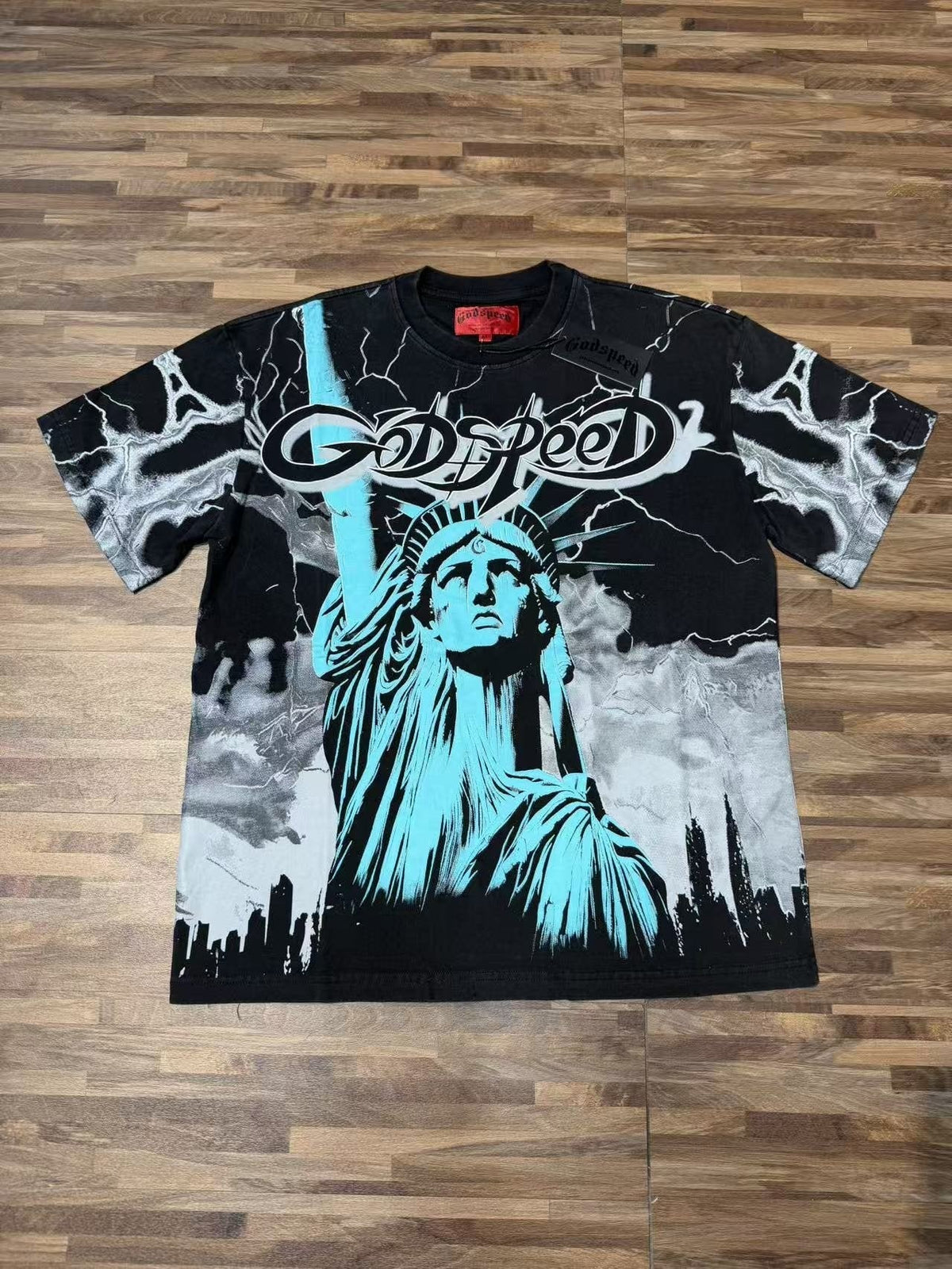 Godspeed Statue of Liberty Graphic T-Shirt ¡ª front