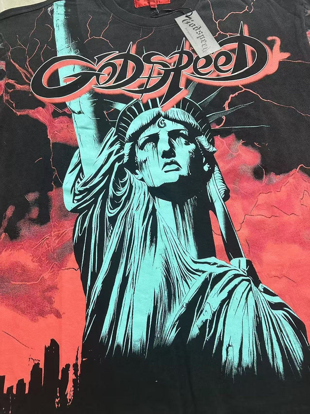 Godspeed Out of Many One Statue Graphic T-Shirt ¡ª detail