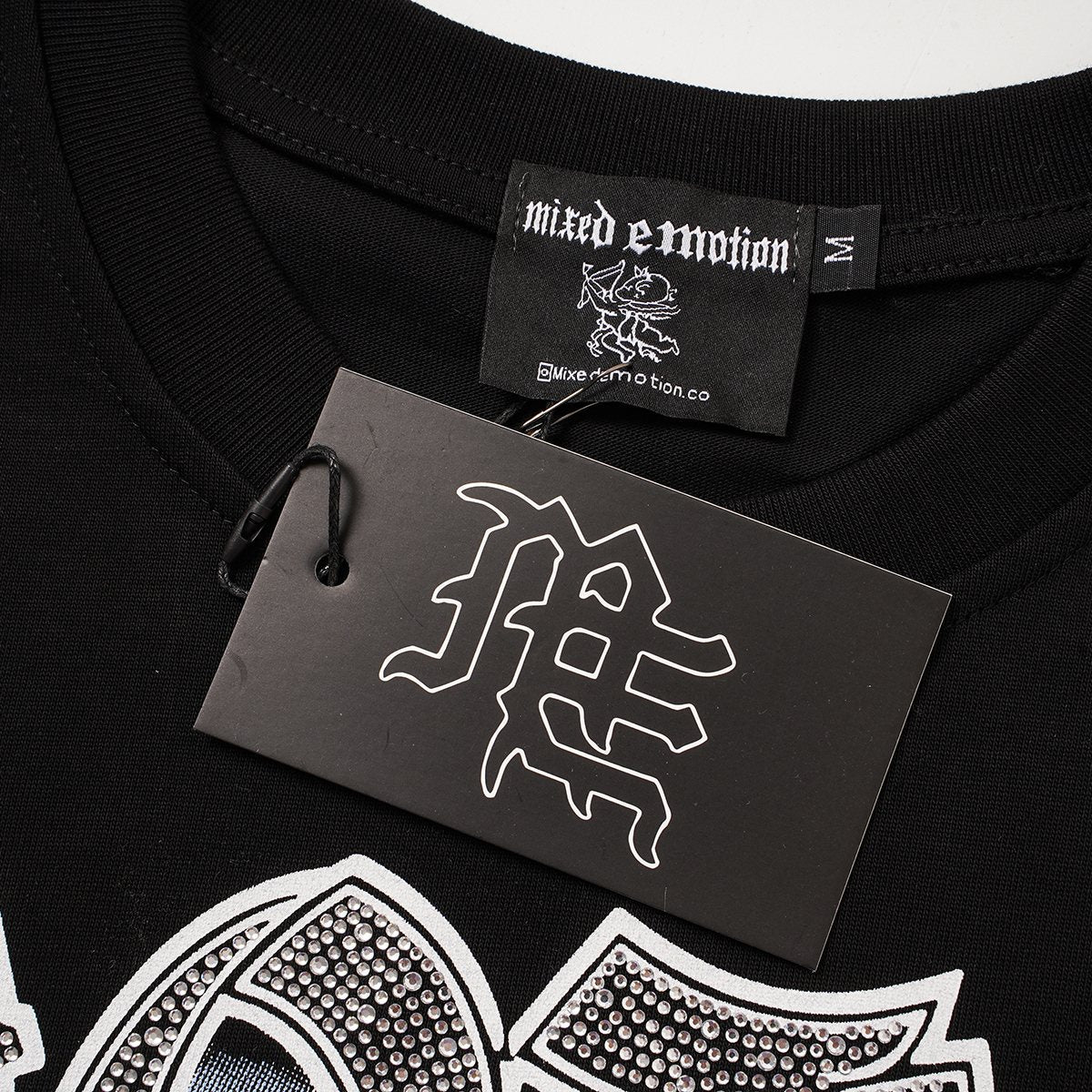 MIXED EMOTION Angel Praying Hands Graphic T-Shirt ¡ª hang_tag
