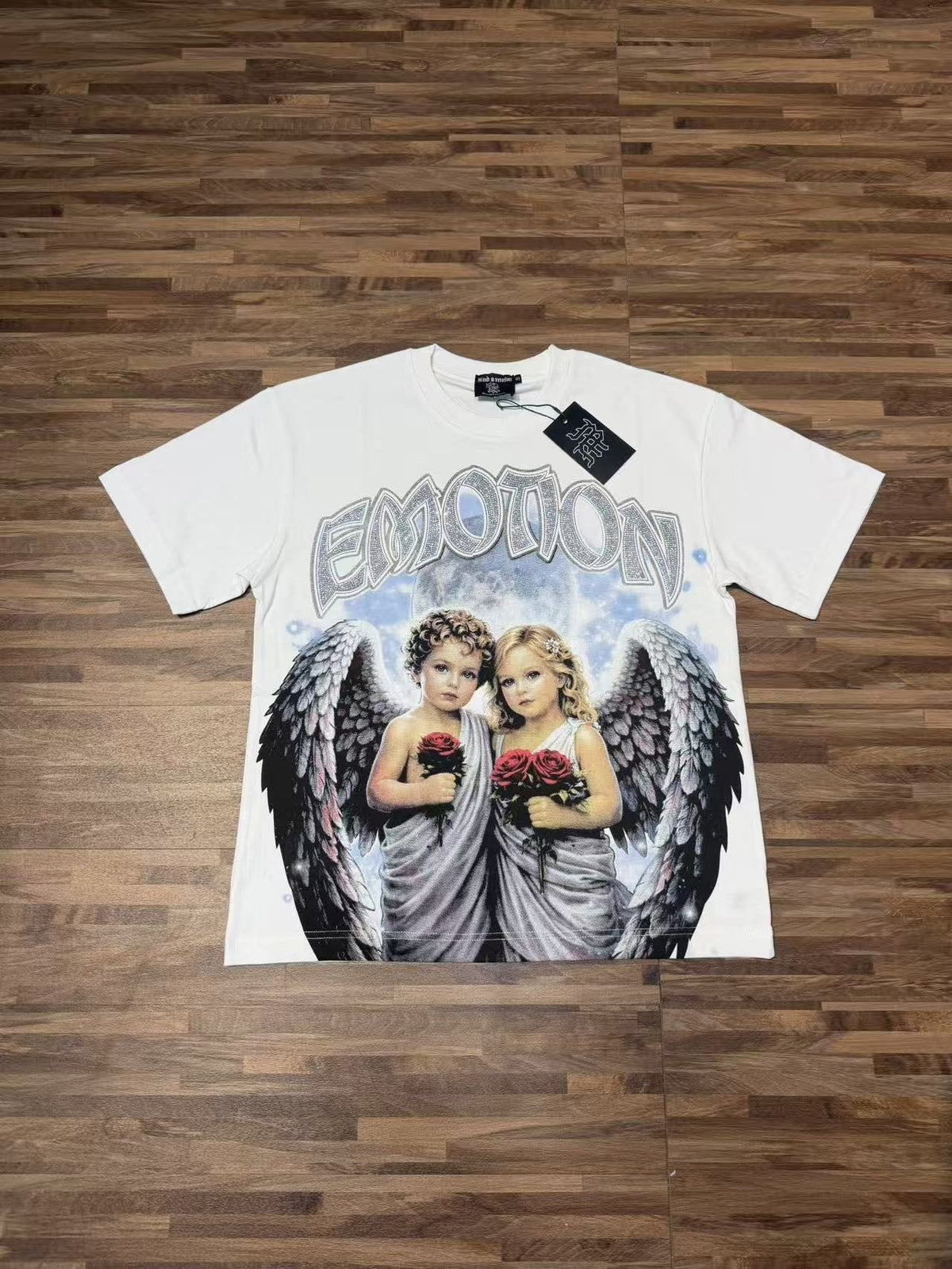 MIXED EMOTION Angel Praying Hands Graphic T-Shirt ¡ª front