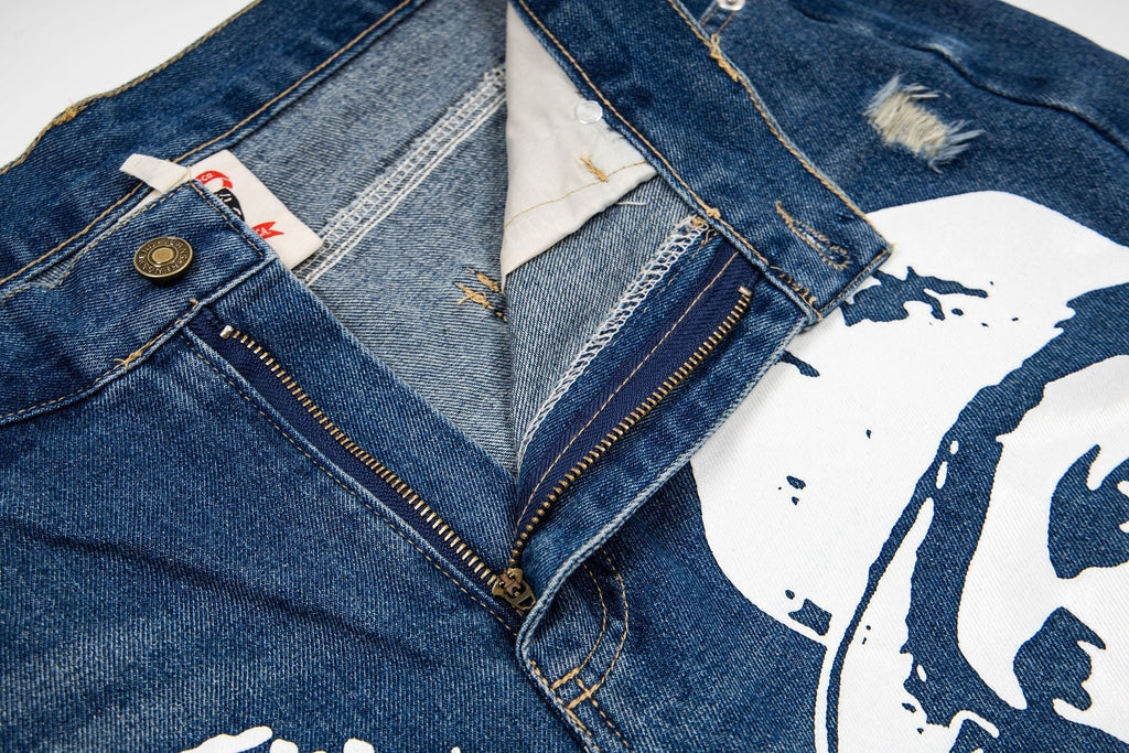 ASAALL Portrait Graphic Washed Denim Shorts ¡ª detail