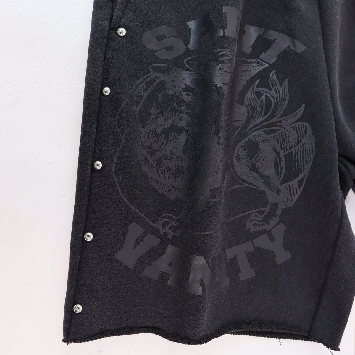 SAINT Vanity Animal Graphic Shorts ¡ª detail