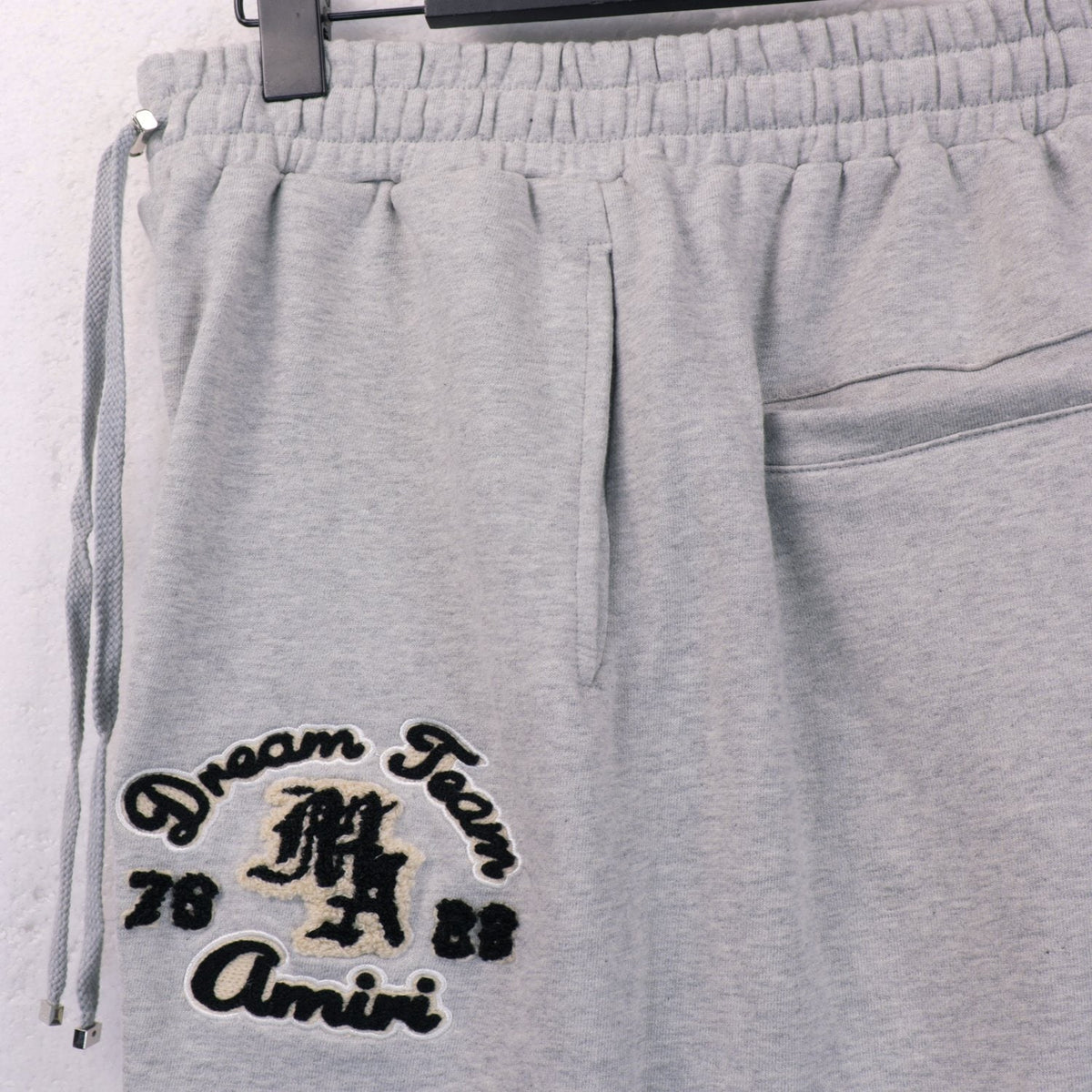 AMIRI Embroidered Leg Graphic Sweatpants ¡ª front