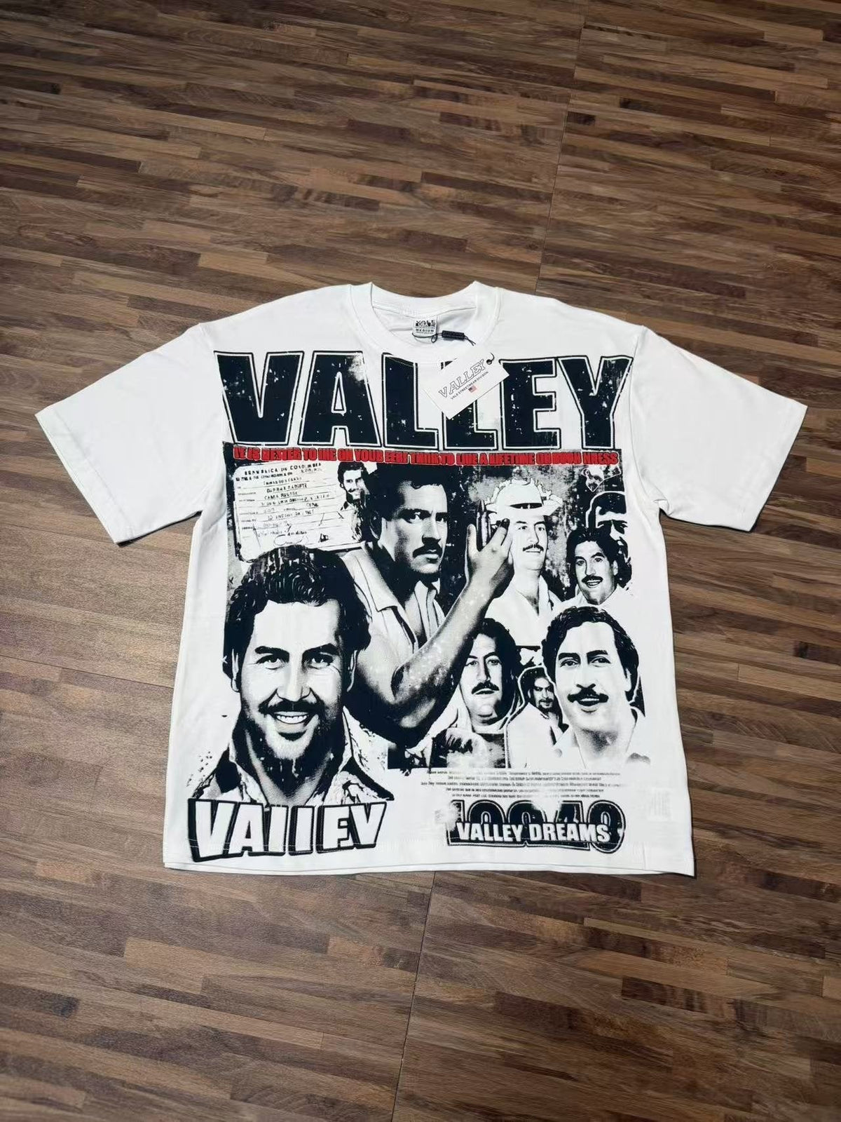 VALLEY Portrait Collage Graphic T-Shirt ¡ª context