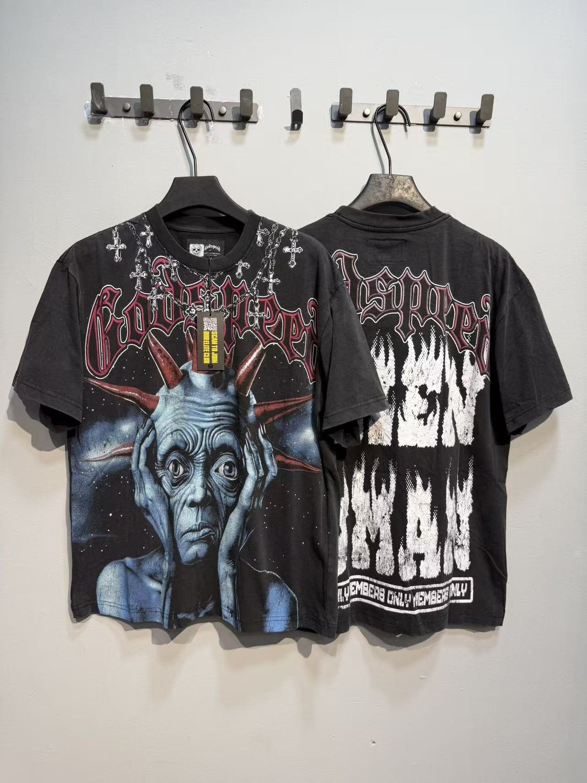 Godspeed Alien Human Graphic Short-Sleeve T-Shirt ¡ª context