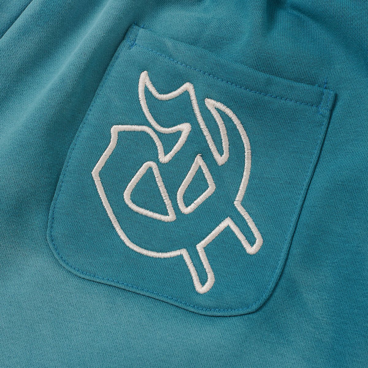 Godspeed Rear Pocket Graphic Cargo Sweat Shorts ¡ª detail