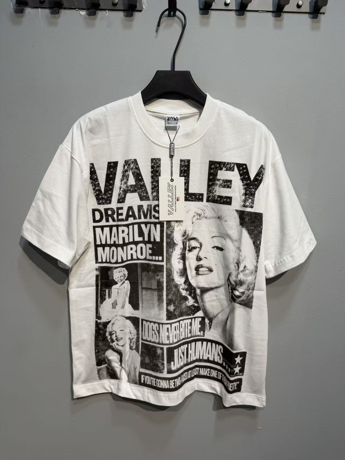 VALLEY Marilyn Monroe Dreams Graphic T-Shirt ¡ª front