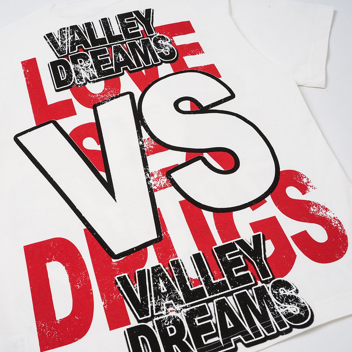 VALLEY Dreams Graphic Short-Sleeve T-Shirt ¡ª detail