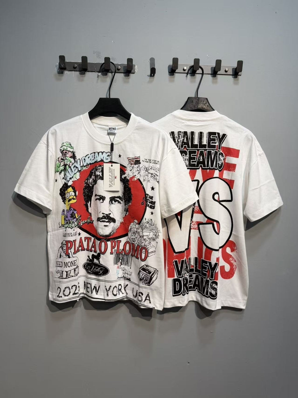 VALLEY Dreams Graphic Short-Sleeve T-Shirt ¡ª context