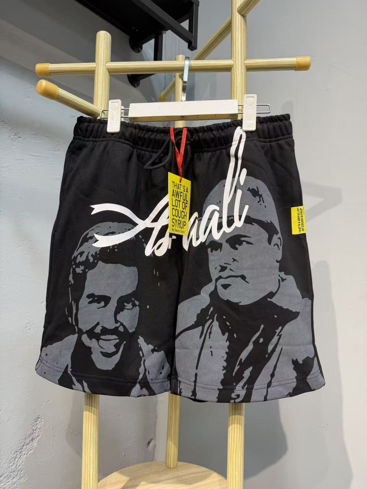 THAT'S A AWFUL LOT OF COUGH SYRUP Portrait Graphic Shorts ¡ª front