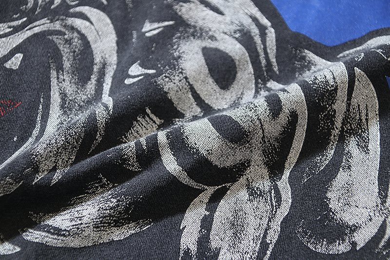 VALE USA Bulldog Graphic Washed Black T-Shirt ¡ª detail