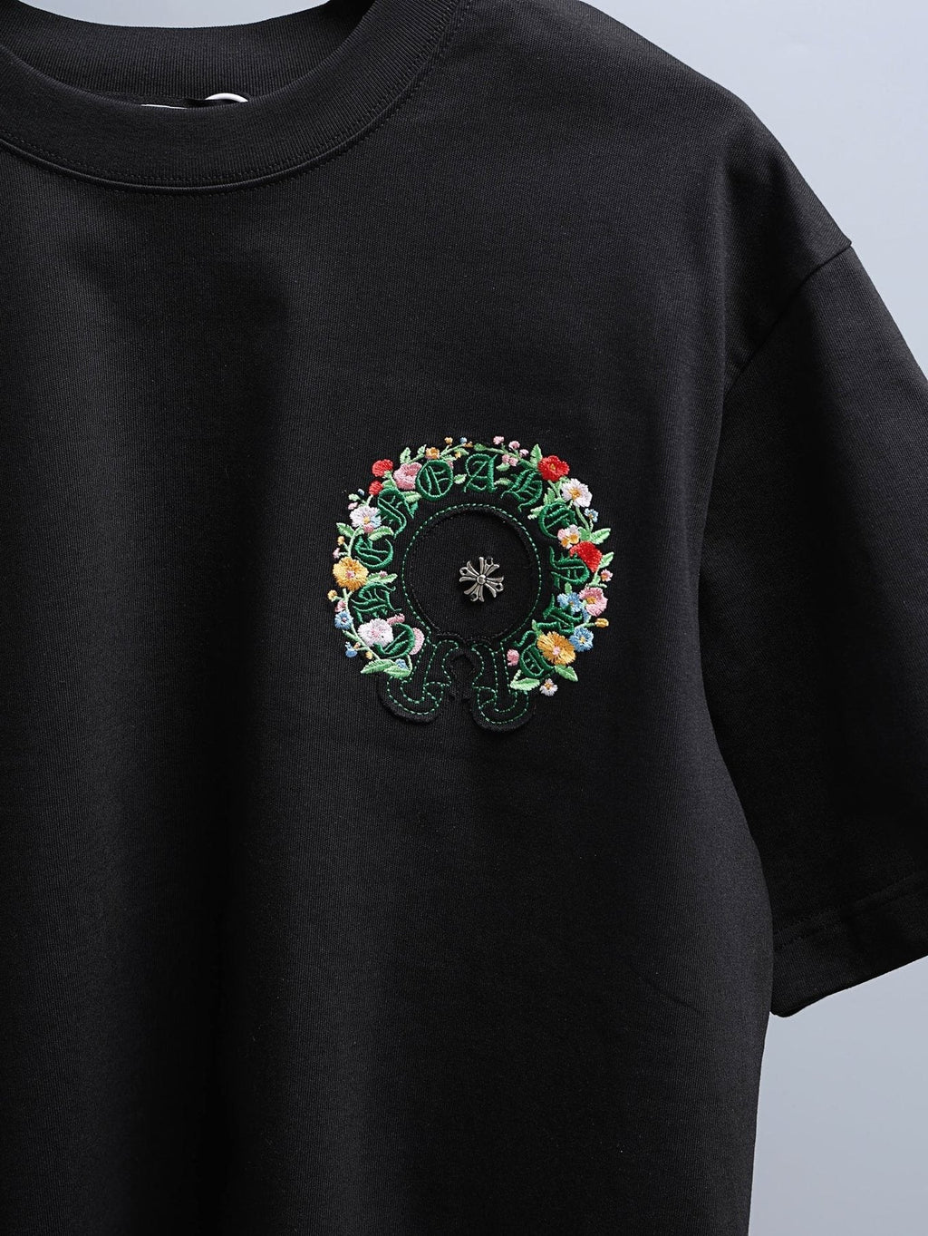 Chrome Hearts Floral Horseshoe Cross Graphic T-Shirt ¡ª detail