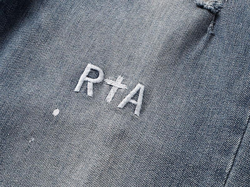 R+A Light Blue Distressed Paint Speckle Jeans ¡ª detail