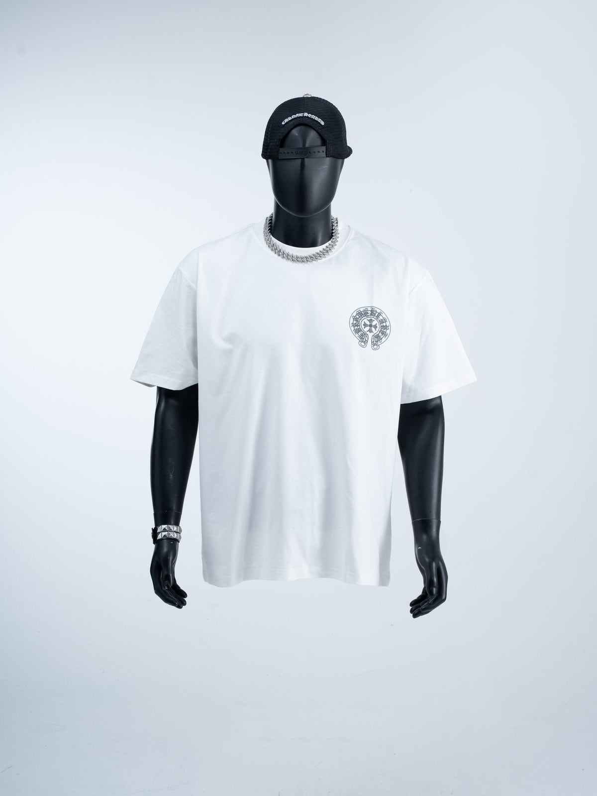 Chrome Hearts Horseshoe Cross Graphic T-Shirt ¡ª front