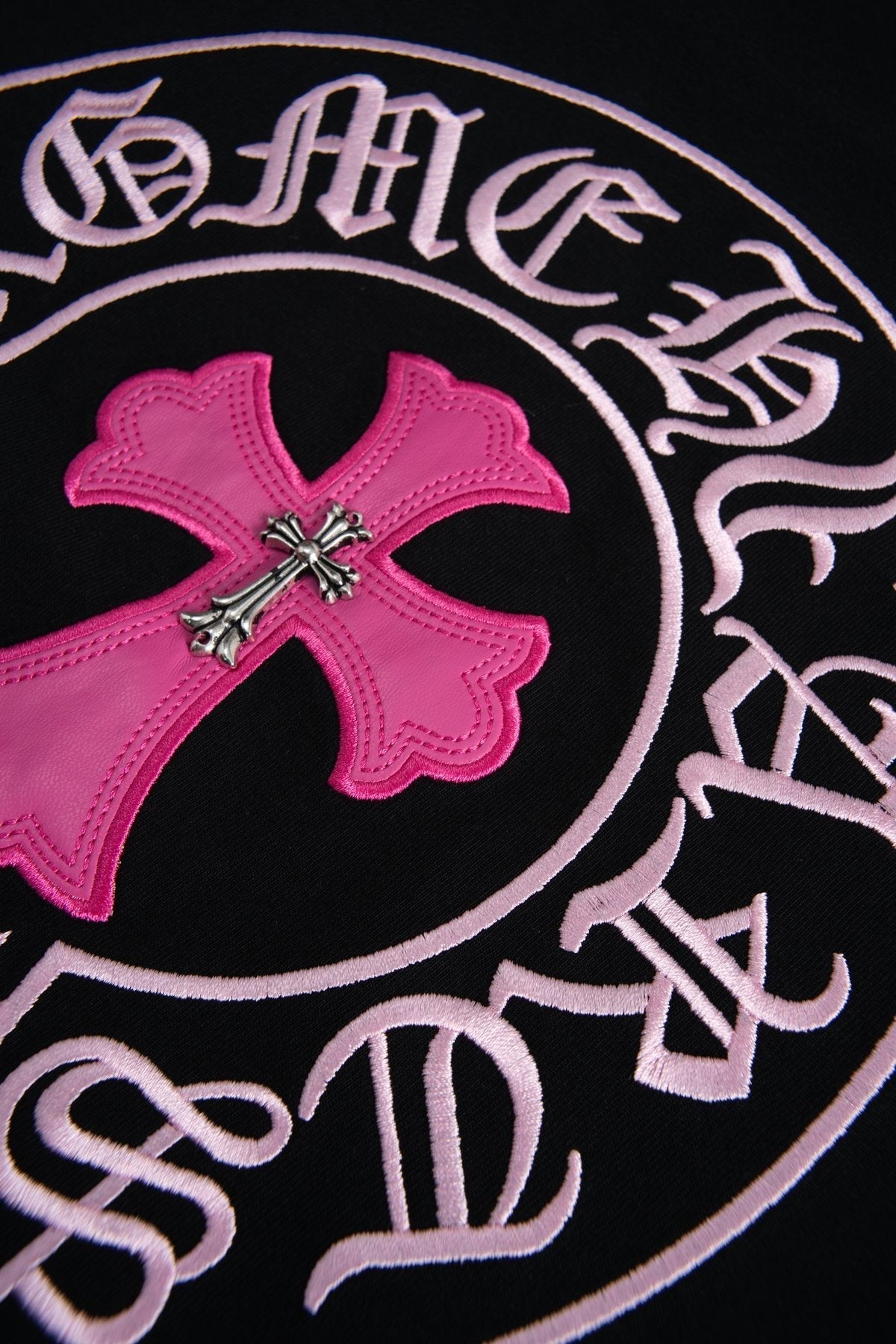 Chrome Hearts Cross Graphic Short-Sleeve T-Shirt ¡ª detail