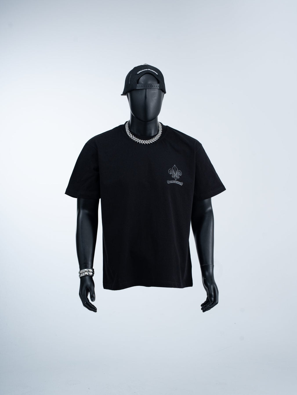Chrome Hearts Fleur-De-Lis Crest Graphic T-Shirt ¡ª front