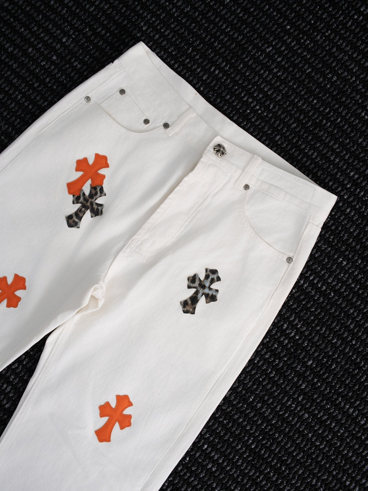Chrome Hearts Cross Patch White Jeans ¡ª detail