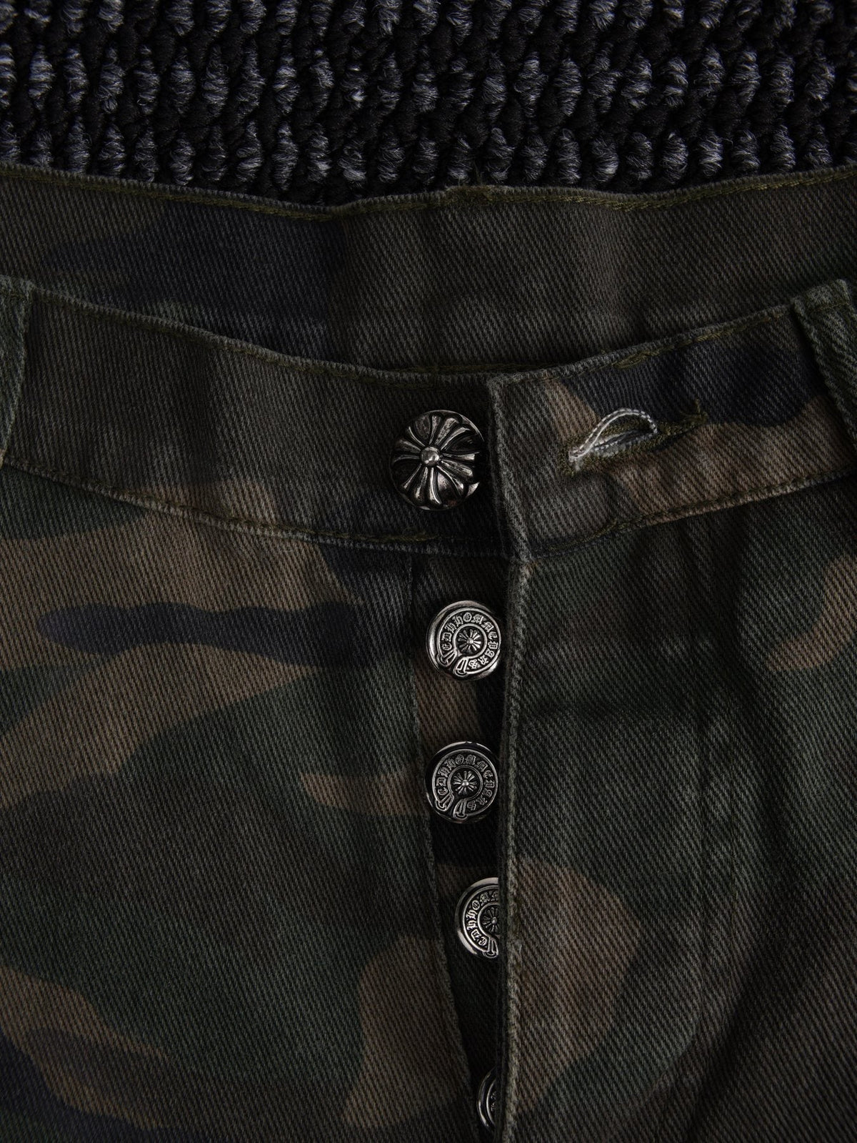 Chrome Hearts Camo Cross Patch Cargo Shorts ¡ª detail