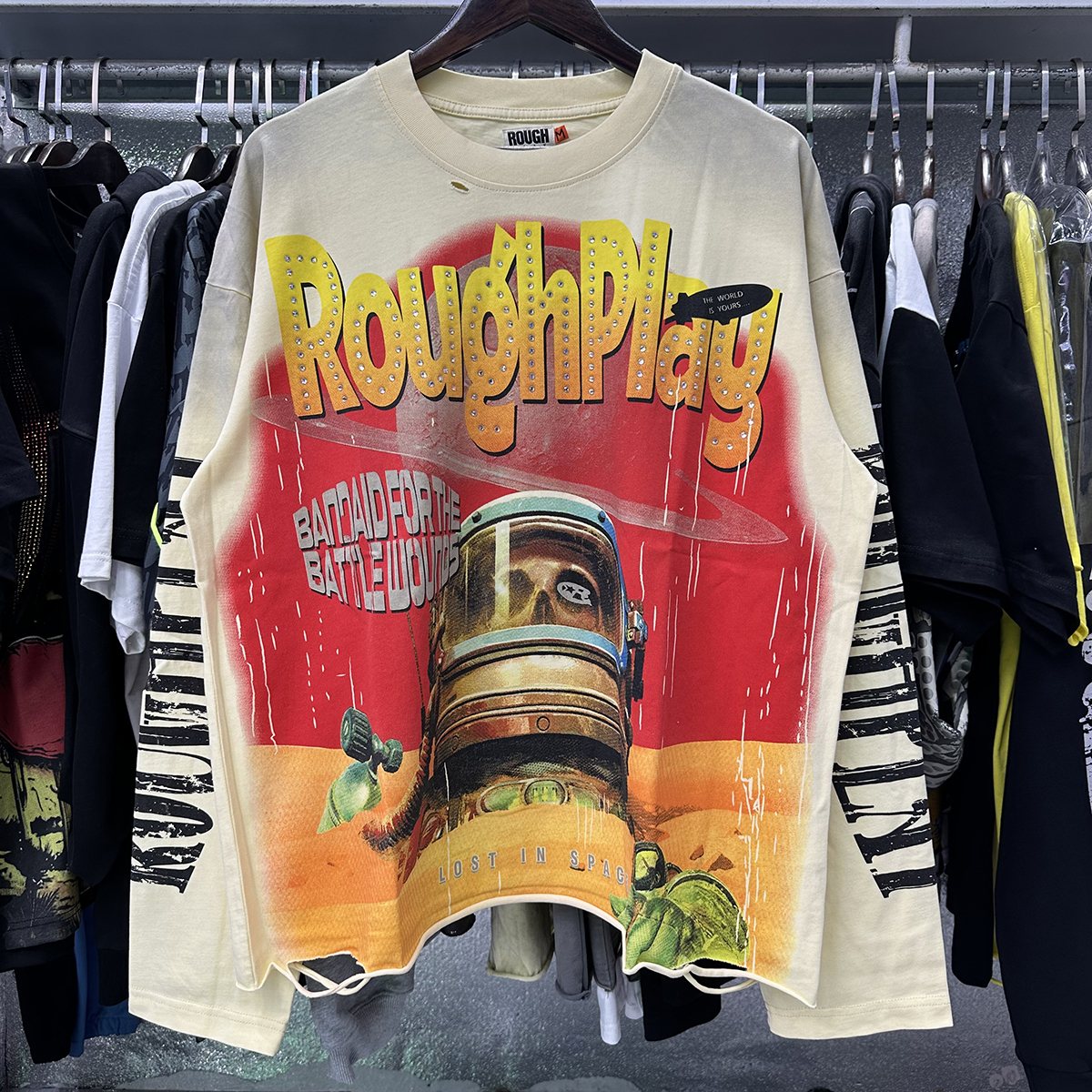 Rough Play Lost In Space Astronaut Long-Sleeve T-Shirt ¡ª context