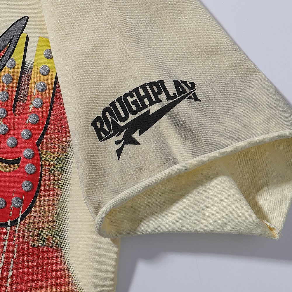 Rough Play Rabbit Car Distressed Short-Sleeve T-Shirt ¡ª fabric_closeup