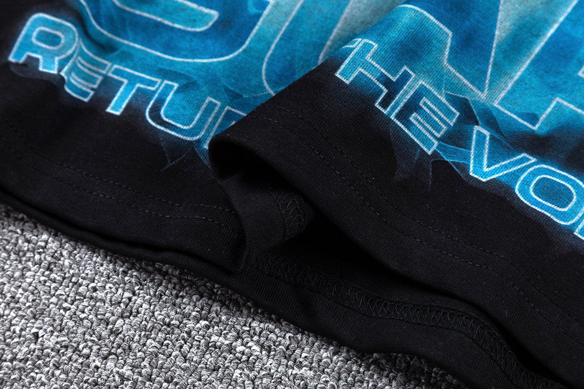 GUAPI Return of the Void Skull Graphic T-Shirt ¡ª fabric_closeup