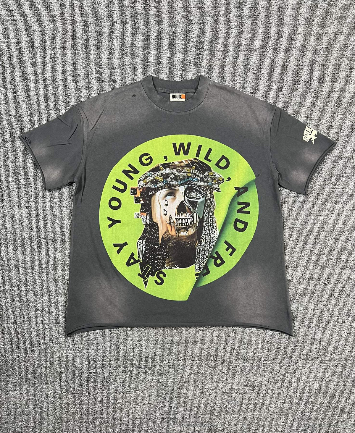 Rough Play Skull Graphic Short-Sleeve T-Shirt ¡ª front