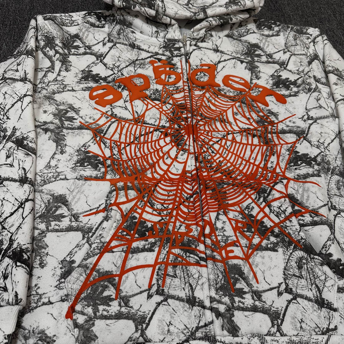 Sp5der Camo Spider Graphic Hoodie & Shorts Set ¡ª detail