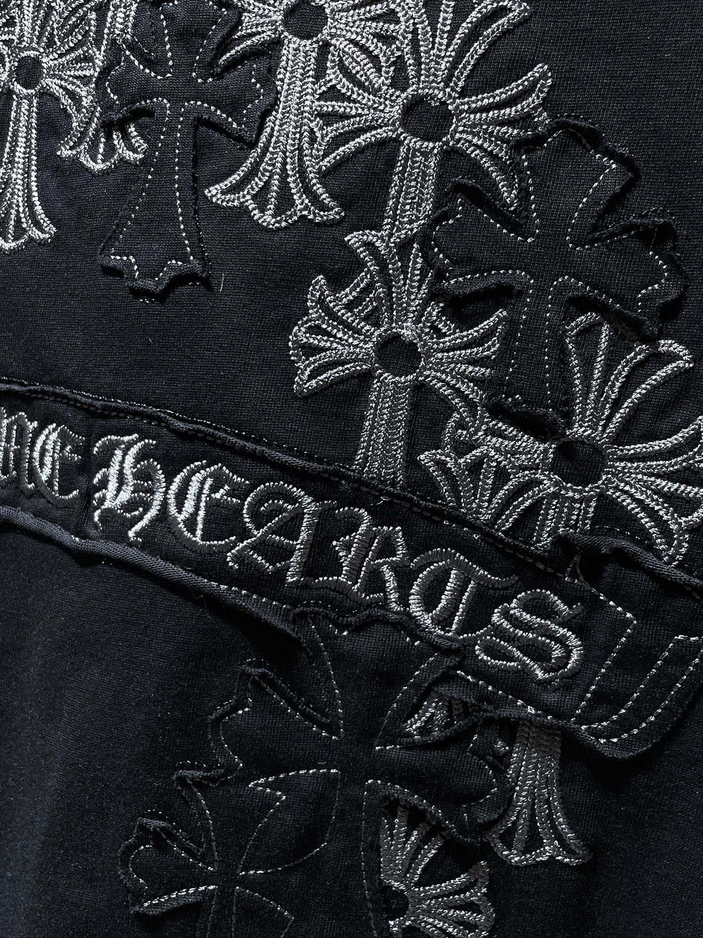 Chrome Hearts Floral Cross Embroidered Graphic T-Shirt ¡ª detail