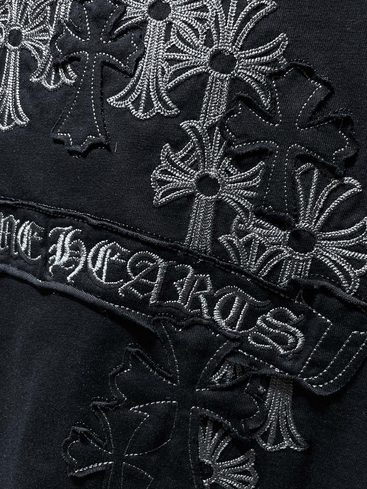 Chrome Hearts Floral Cross Embroidered Graphic T-Shirt ¡ª detail