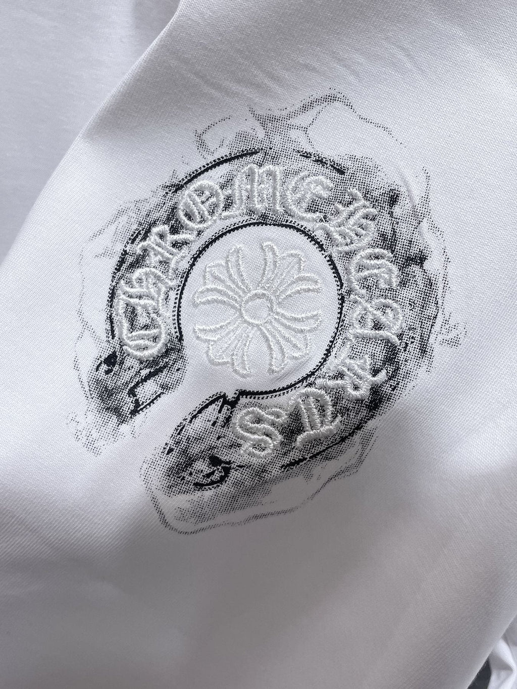 Chrome Hearts Horseshoe Graphic Short-Sleeve T-Shirt ¡ª detail