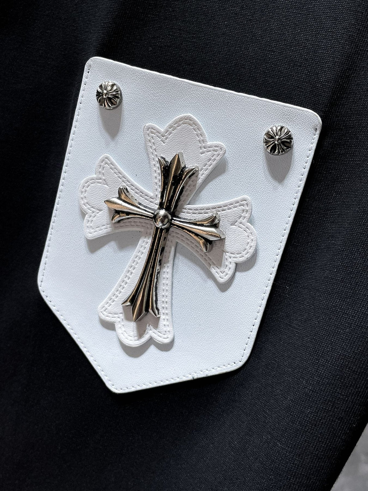 Chrome Hearts Cross Applique Short-Sleeve T-Shirt ¡ª detail